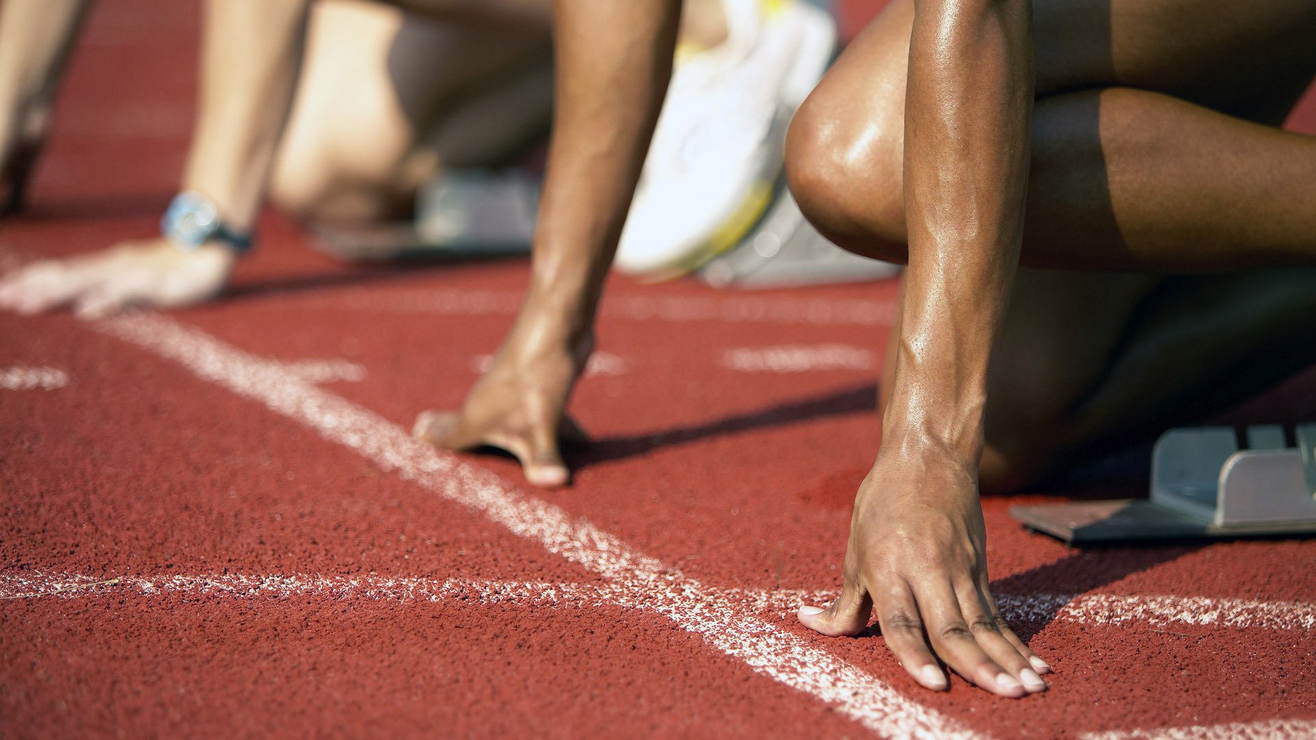 中国篮球运动场馆年投资增长，基础设施持续改善，中国的篮球场