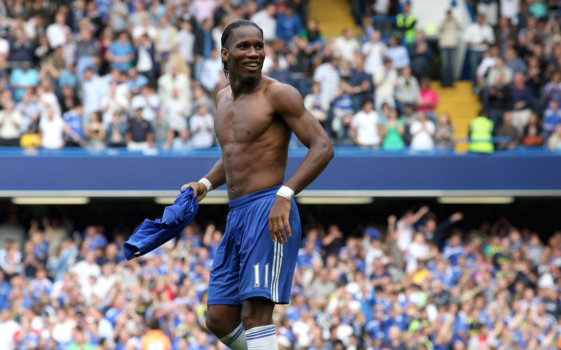 爱游戏真人体育娱乐-足球专业就业市场呈现复合型人才需求趋势，足球行业的就业前景如何